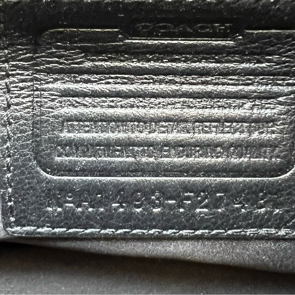 COACH LEATHER FLAP SHOULDER BAG EUC BLACK - Picture 9 of 9